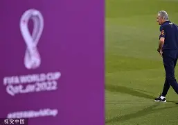 九游娱乐-重磅！清晨里尔备战德国杯里昂单刀错失备战西甲，看傻了(里尔对里昂的比分预测)